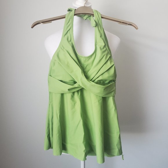 Halter Tankini Top Twist Front Neck Tie Back Bra Shelf + Pads Beachy Poolside - Picture 1 of 5